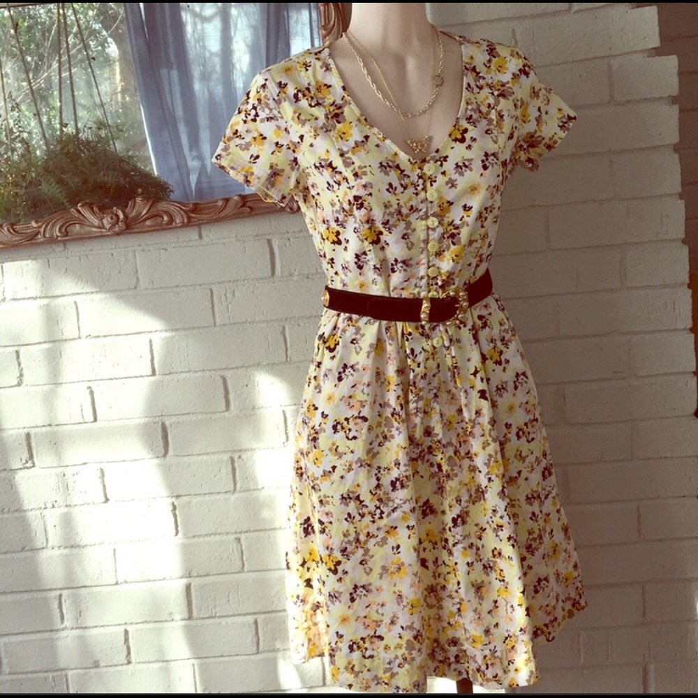 Adorable Vintage 50’s Style Dress